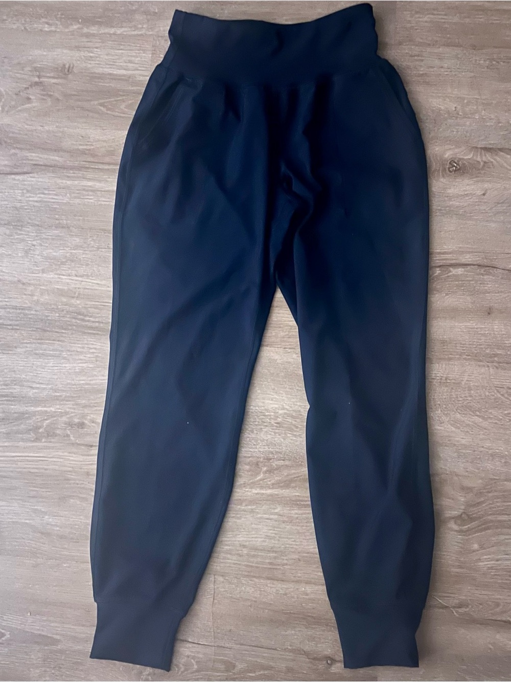 Old Navy Active Powersoft High Rise Joggers Size S Black Navy